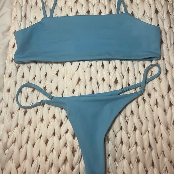 Blue bikini set - Picture 3 of 3